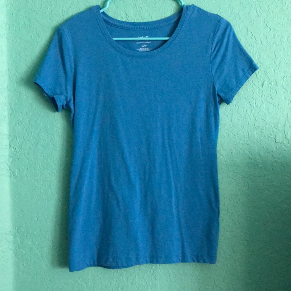 Banana Republic Timeless tee